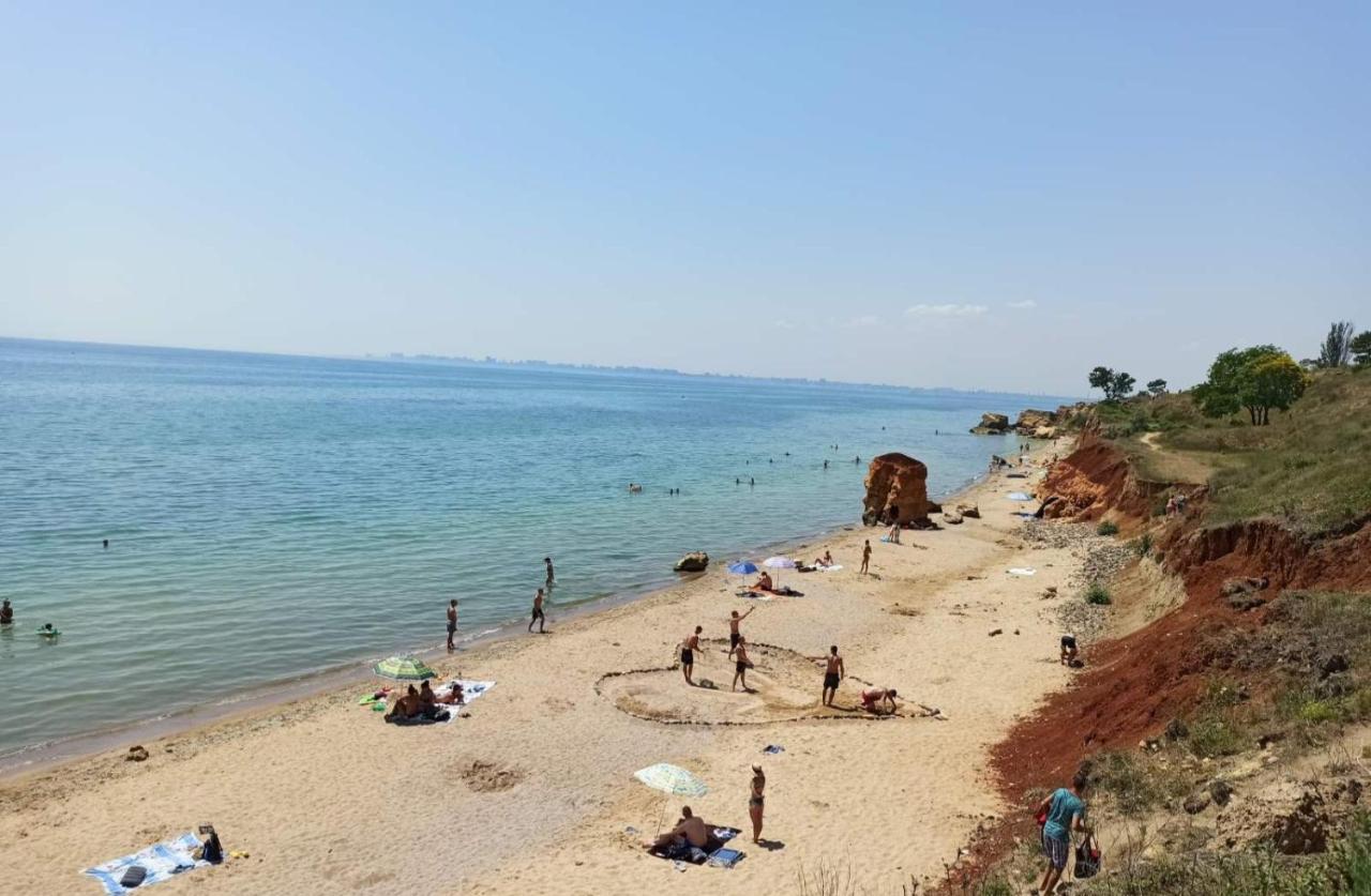 Гостевой Дом Pearl By The Sea نهر فونتانكا المظهر الخارجي الصورة